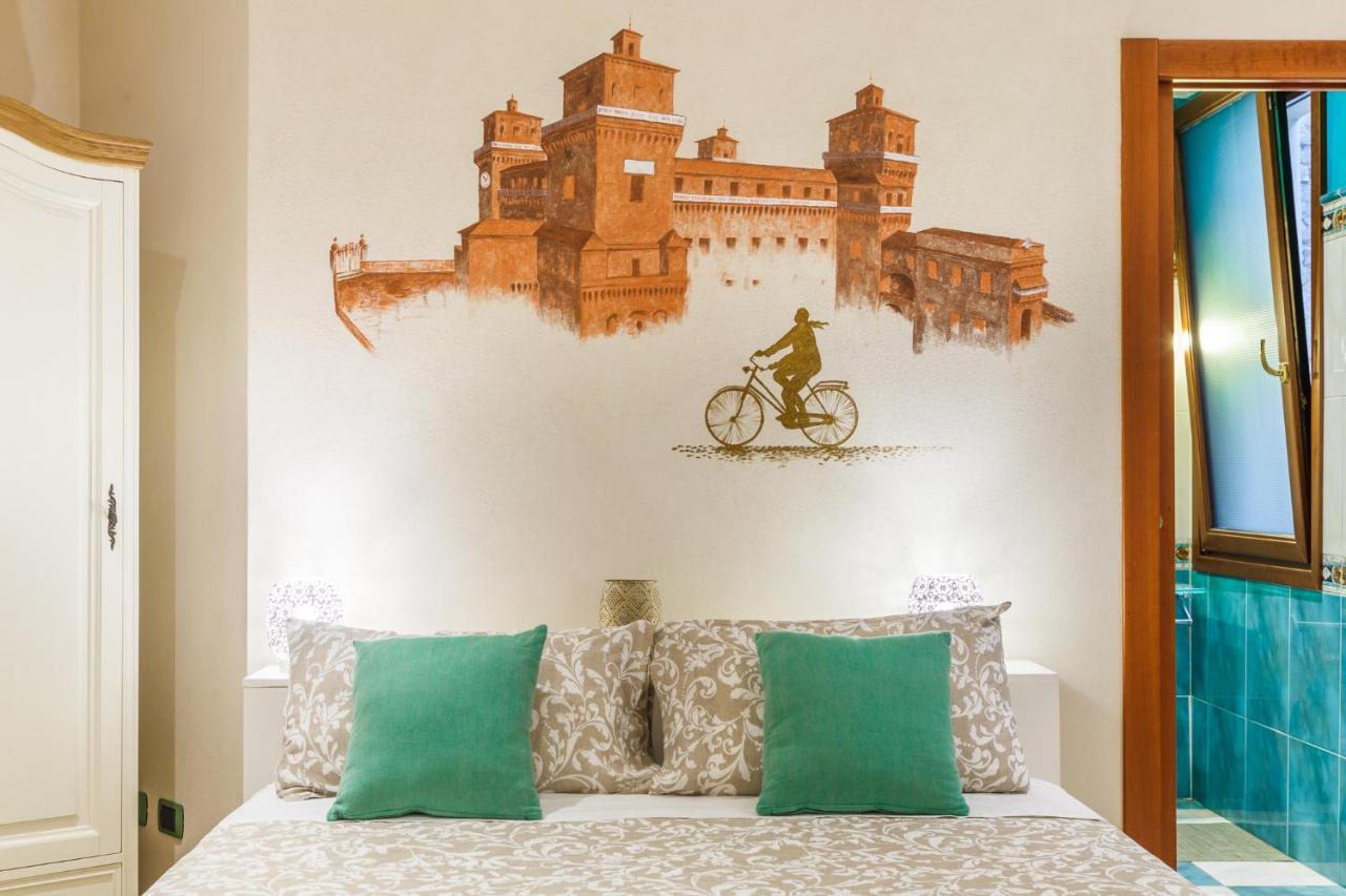 A Due Passi Dal Castello Apartment Ferrara Exterior foto